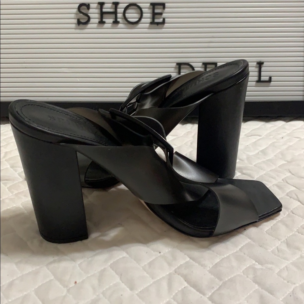 NWT Schutz Madaleni Black Buckled Mule Sandal in Fume Matt - Picture 8 of 9